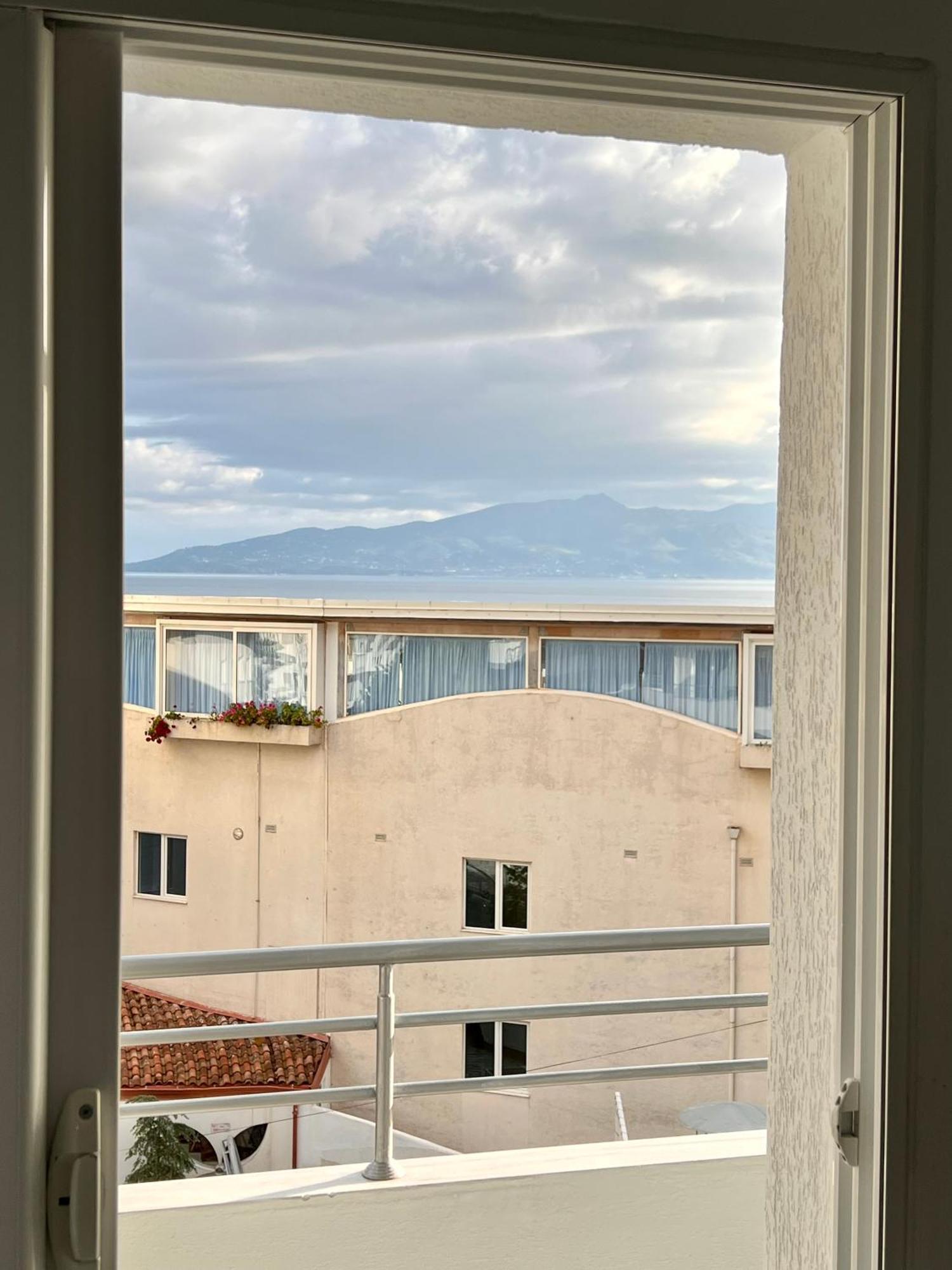 Gjoka Apartments, In Front Of Bougainville Bay Saranda