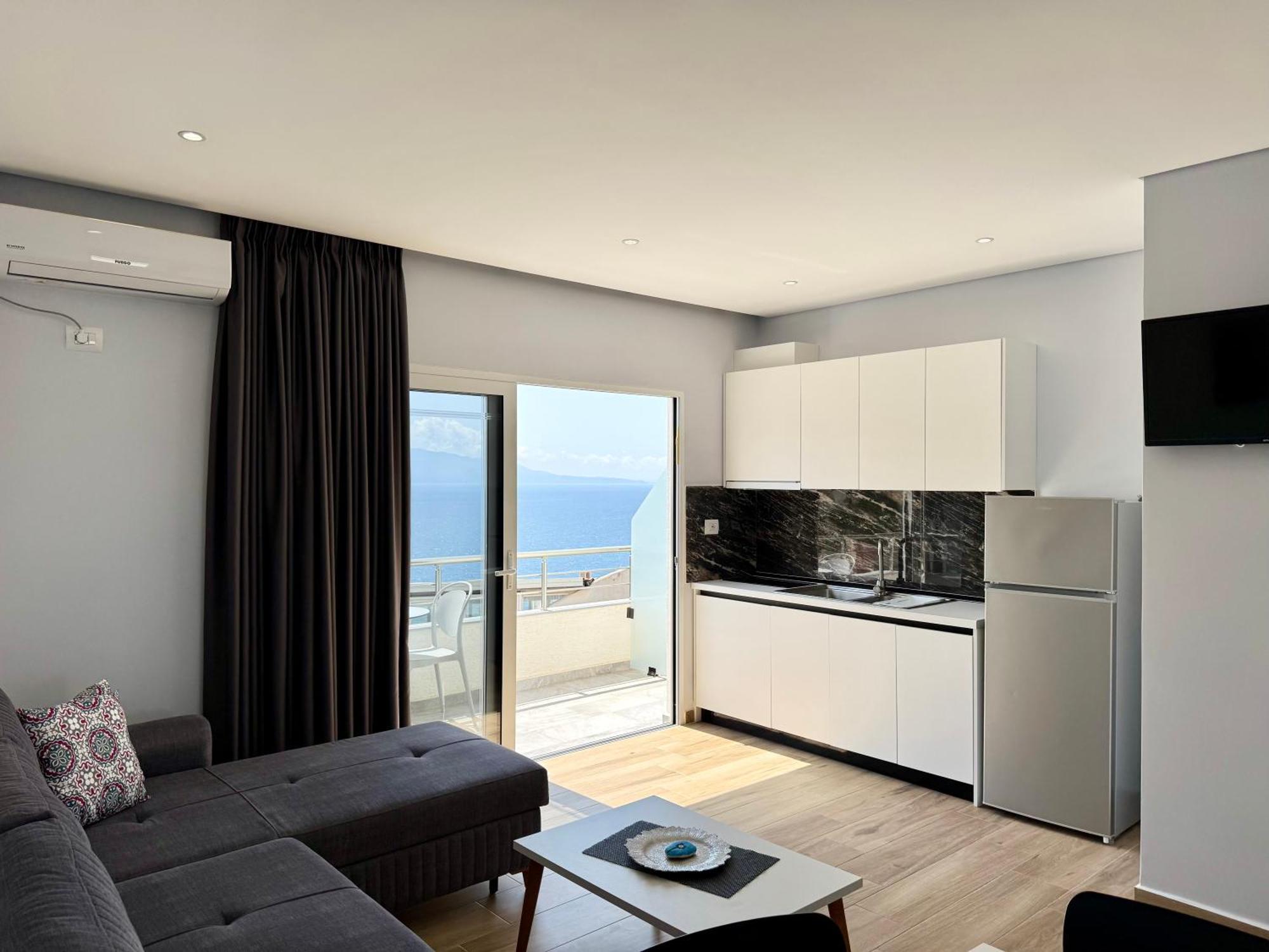 Gjoka Apartments, In Front Of Bougainville Bay Appartement